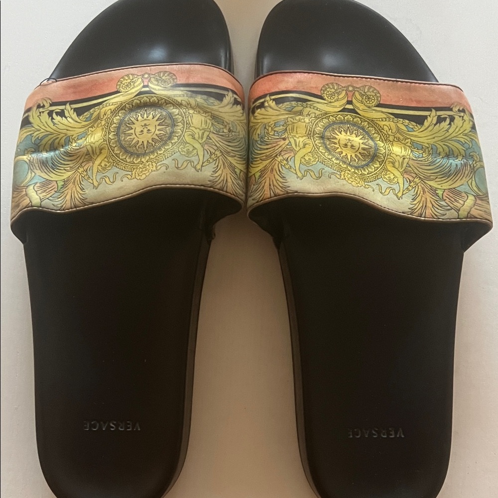 Versace Black and Gold Men’s Pool Slides-13